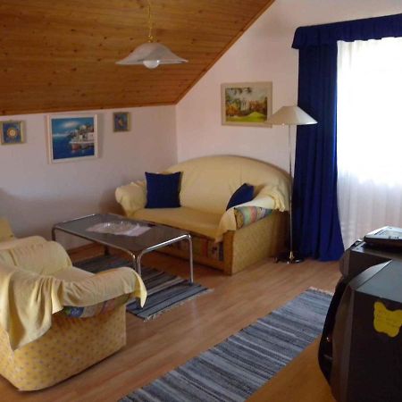 Apartment Balatonfenyves/Balaton 18360 מראה חיצוני תמונה